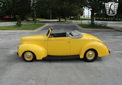 1940 Ford Custom