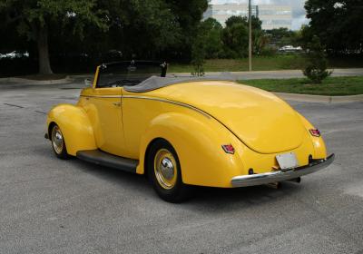 1940 Ford Custom