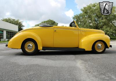 1940 Ford Custom