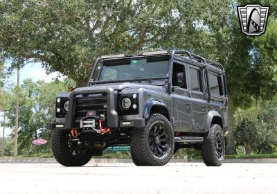 1990 Land Rover Defender