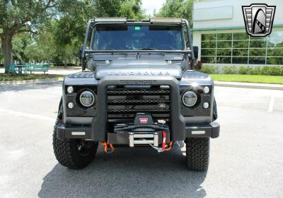 1990 Land Rover Defender