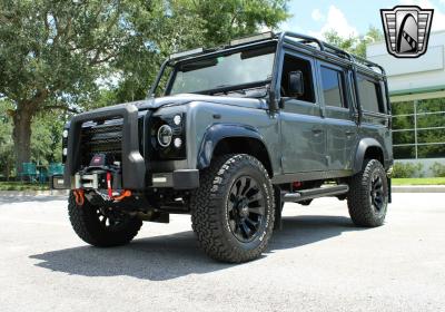 1990 Land Rover Defender