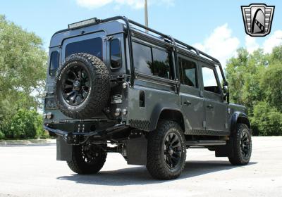 1990 Land Rover Defender