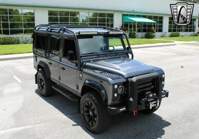 1990 Land Rover Defender