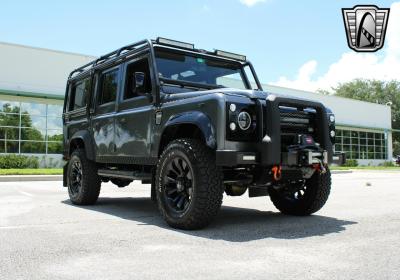 1990 Land Rover Defender