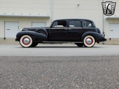 1937 Cadillac Fleetwood