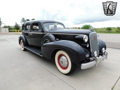 1937 Cadillac Fleetwood