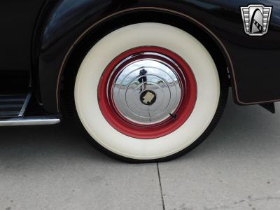 1937 Cadillac Fleetwood