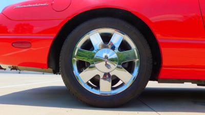 2003 Ford Thunderbird