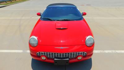 2003 Ford Thunderbird