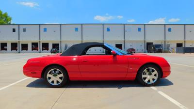 2003 Ford Thunderbird