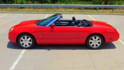 2003 Ford Thunderbird