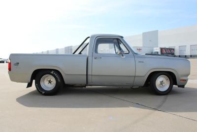 1976 Dodge D100