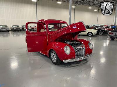 1941 Ford Custom