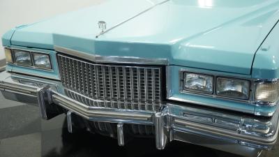 1975 Cadillac Coupe DeVille De Elegance