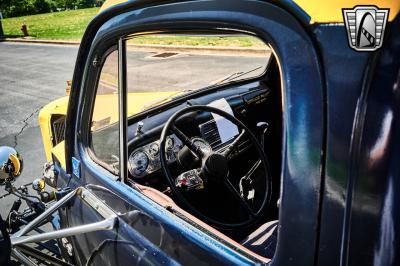 1949 Ford Pickup