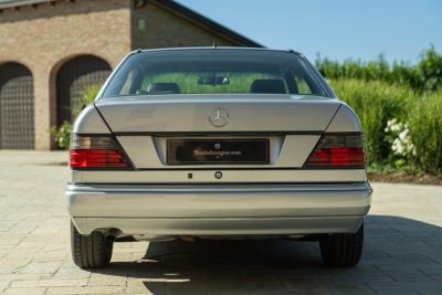 1995 Mercedes - Benz E 200 COUPE