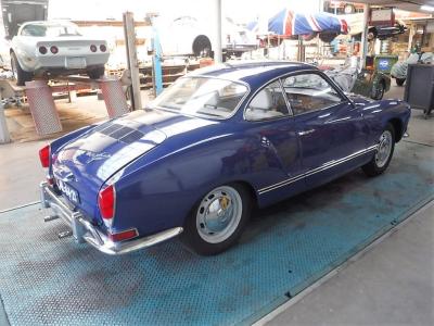 1970 Volkswagen Karmann Ghia blue