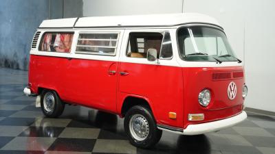 1972 Volkswagen Type 2 Westfalia Camper Van