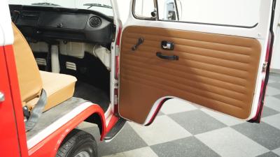 1972 Volkswagen Type 2 Westfalia Camper Van