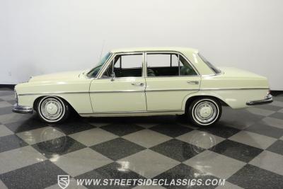 1967 Mercedes - Benz 250SE