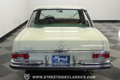 1967 Mercedes - Benz 250SE