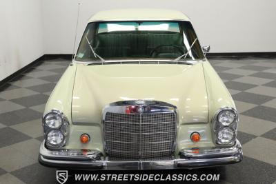 1967 Mercedes - Benz 250SE