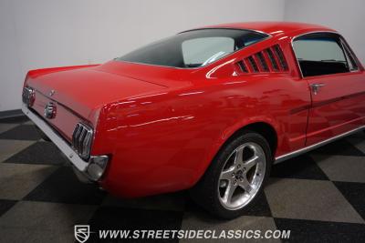 1965 Ford Mustang Fastback Restomod