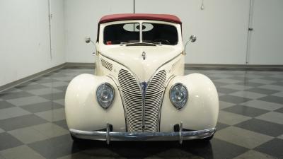 1938 Ford Cabriolet