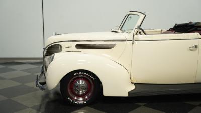 1938 Ford Cabriolet