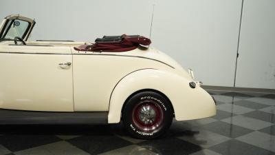 1938 Ford Cabriolet