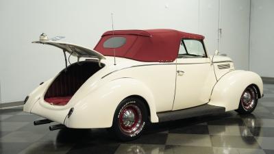 1938 Ford Cabriolet