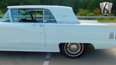 1960 Ford Thunderbird