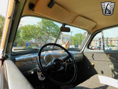 1942 Ford Super Deluxe