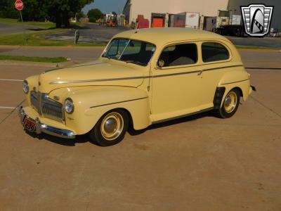 1942 Ford Super Deluxe