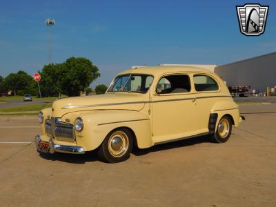 1942 Ford Super Deluxe