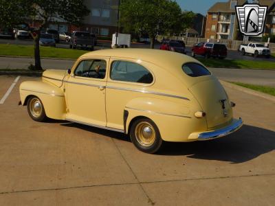 1942 Ford Super Deluxe