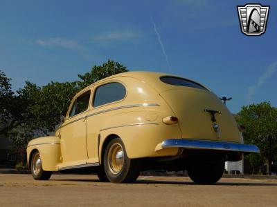 1942 Ford Super Deluxe