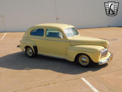 1942 Ford Super Deluxe