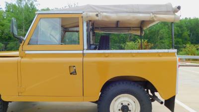 1979 Land Rover Santana