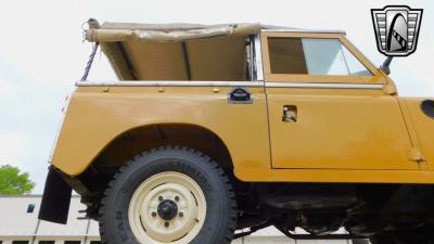 1979 Land Rover Santana