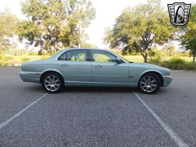 2004 Jaguar XJ8