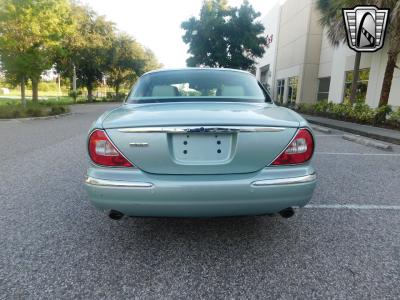 2004 Jaguar XJ8