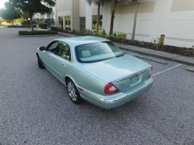 2004 Jaguar XJ8