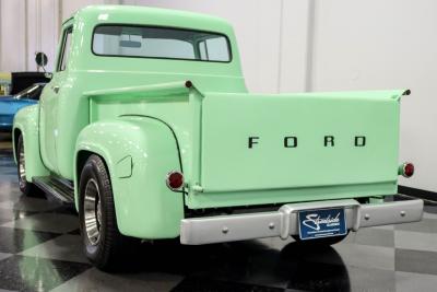 1956 Ford F-100