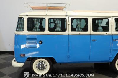 1994 Volkswagen Type 2 13 Window Deluxe Bus