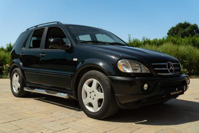 2000 Mercedes - Benz ML 55 AMG