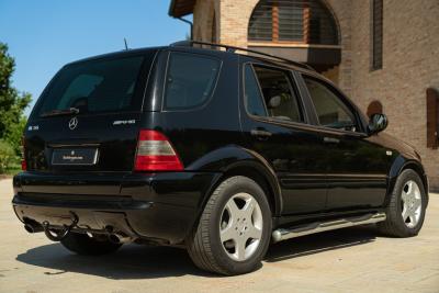 2000 Mercedes - Benz ML 55 AMG