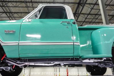 1968 GMC C10 Stepside