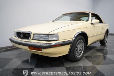 1991 Chrysler TC by Maserati